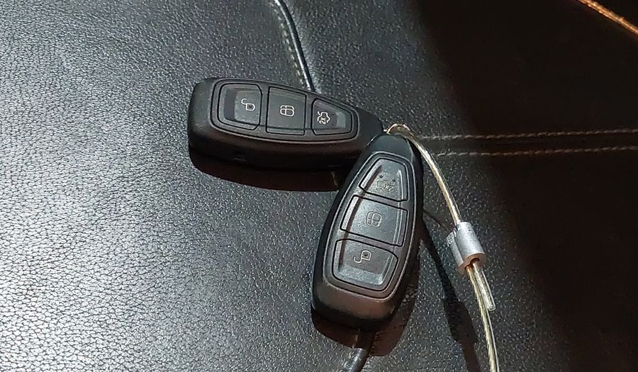 Ford Focus 2.0 TITANIUM AT Hatchback 2016