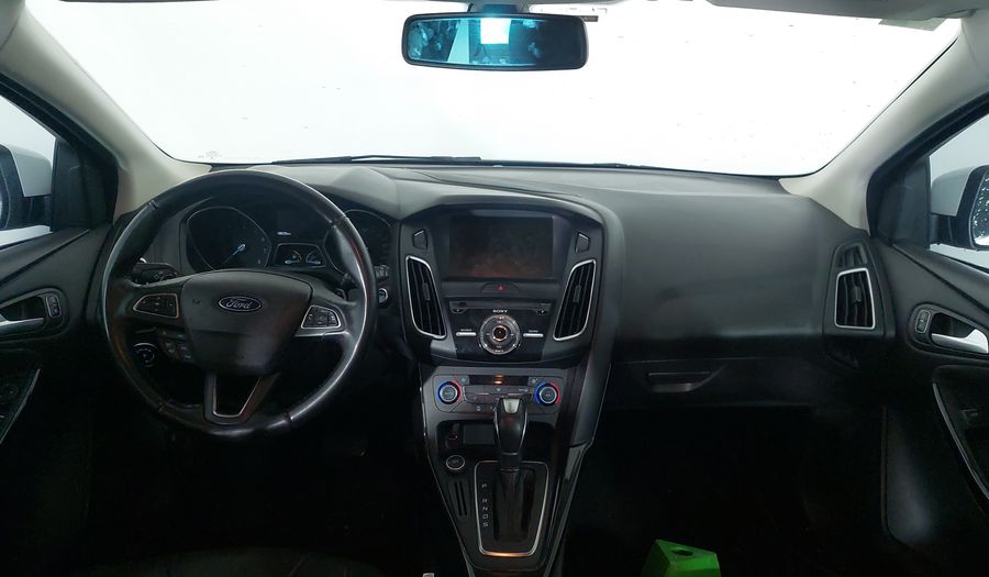 Ford Focus 2.0 TITANIUM AT Hatchback 2016