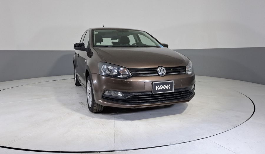 Volkswagen Polo 1.6 TIPTRONIC Hatchback 2015
