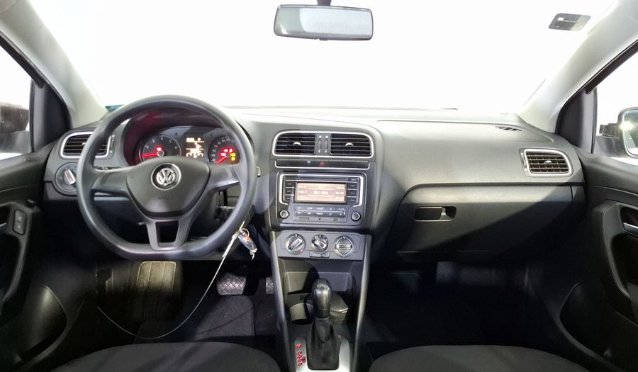 Volkswagen Polo 1.6 TIPTRONIC Hatchback 2015