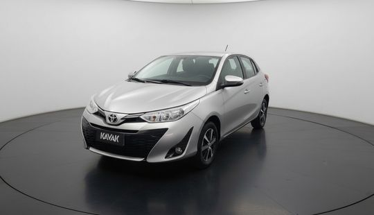 Toyota • Yaris