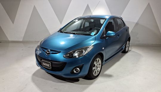 Mazda • Mazda 2