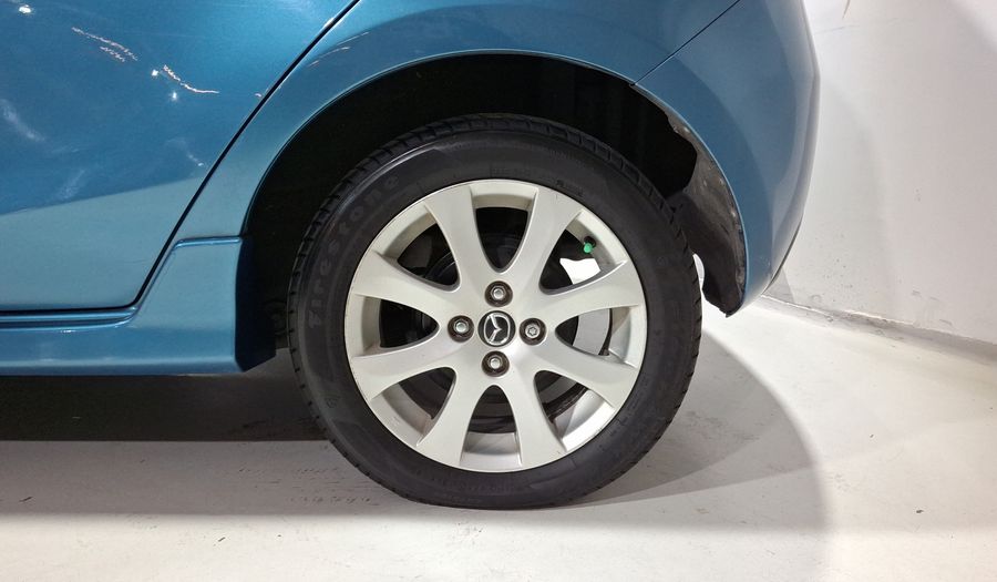 Mazda 2 1.5 TOURING TA Hatchback 2013