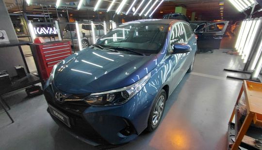 Toyota • Yaris