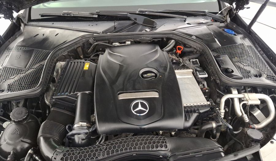 Mercedes Benz Clase C 1.6 180 AUTO Sedan 2018