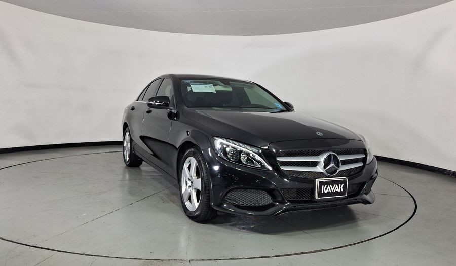 Mercedes Benz Clase C 1.6 180 AUTO Sedan 2018
