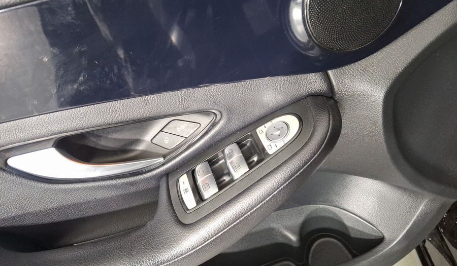 Mercedes Benz Clase C 1.6 180 AUTO Sedan 2018