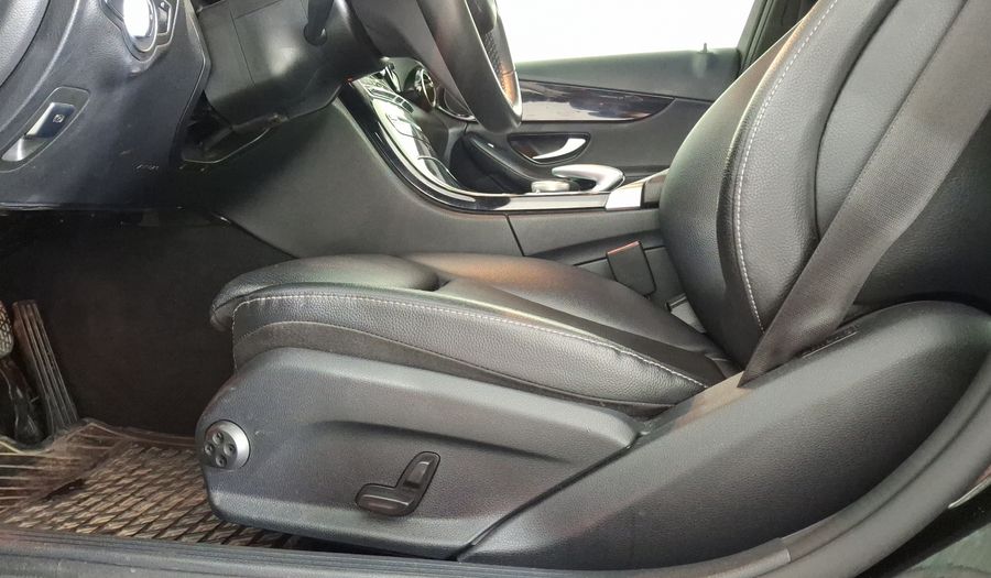 Mercedes Benz Clase C 1.6 180 AUTO Sedan 2018