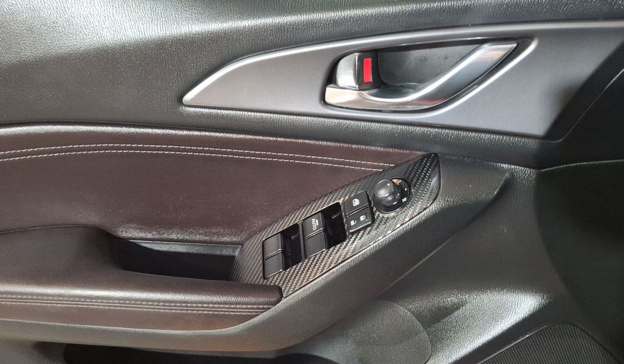 Mazda 3 2.5 SEDAN S GRAND TOURING TA Sedan 2018