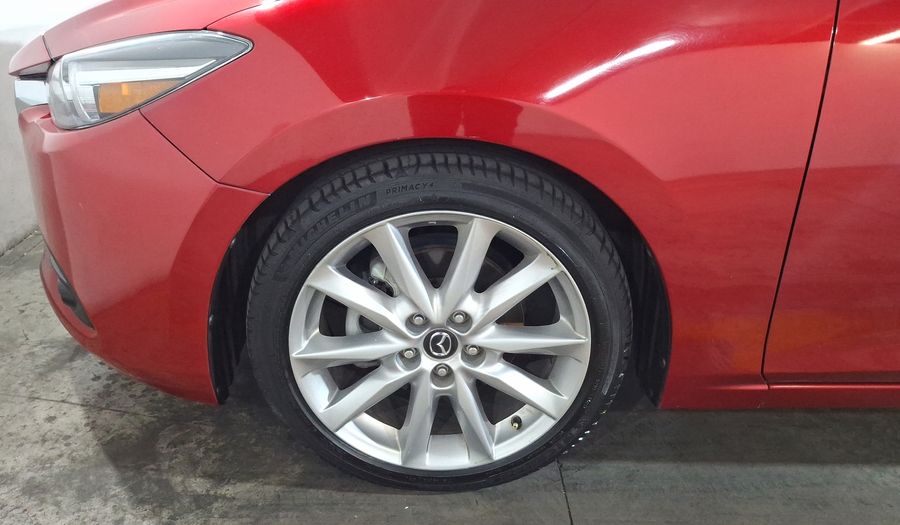 Mazda 3 2.5 SEDAN S GRAND TOURING TA Sedan 2018
