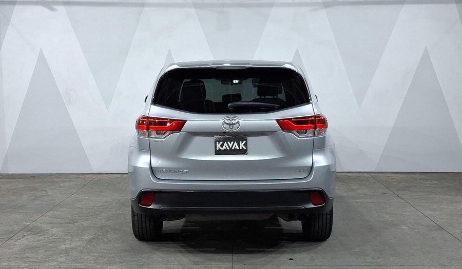 Toyota Highlander 3.5 LE AUTO Suv 2019