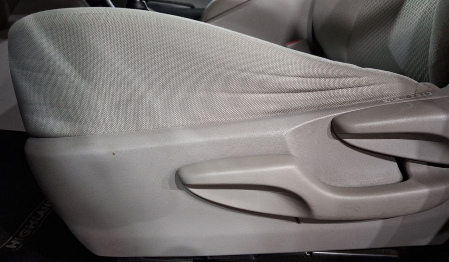 Toyota Highlander 3.5 LE AUTO Suv 2019