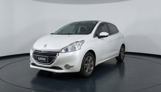 Peugeot • 208