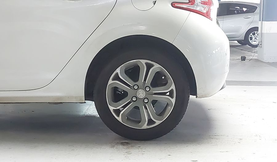 Peugeot 208 1.6 16V FLEX GRIFFE Hatchback 2015