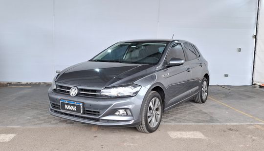 Volkswagen • Polo
