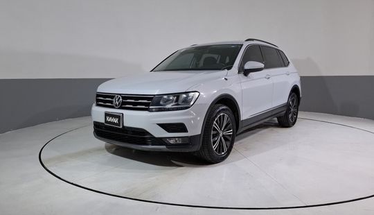 Volkswagen • Tiguan