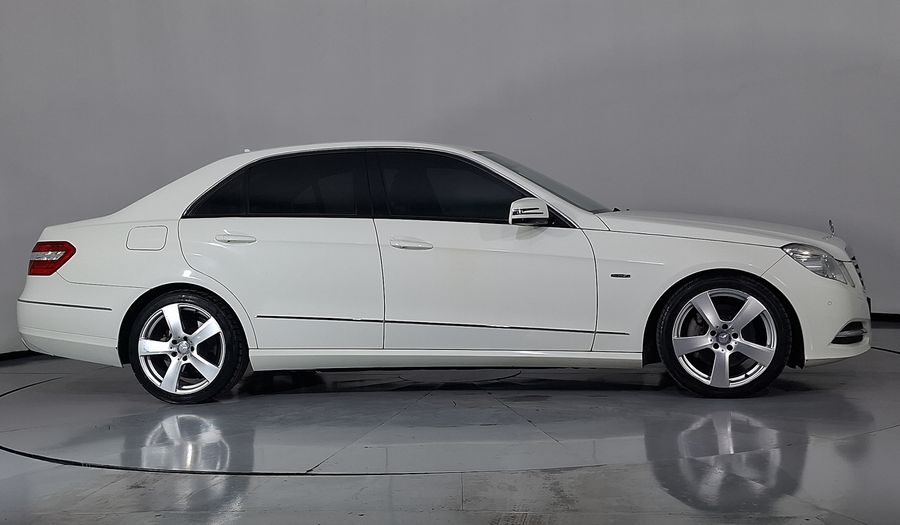 Mercedes Benz Clase E 1.8 250 CGI AVANTGARDE AT Sedan 2012