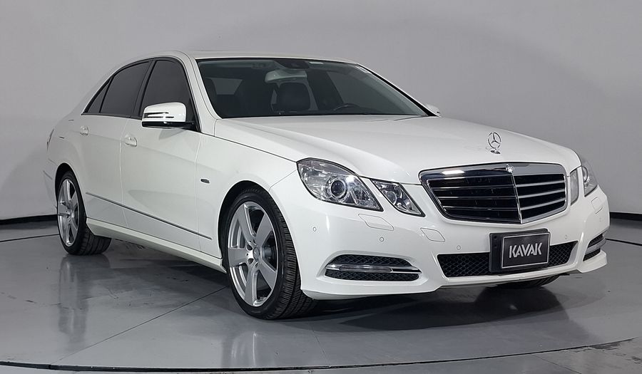 Mercedes Benz Clase E 1.8 250 CGI AVANTGARDE AT Sedan 2012