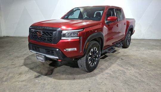 Nissan • Frontier