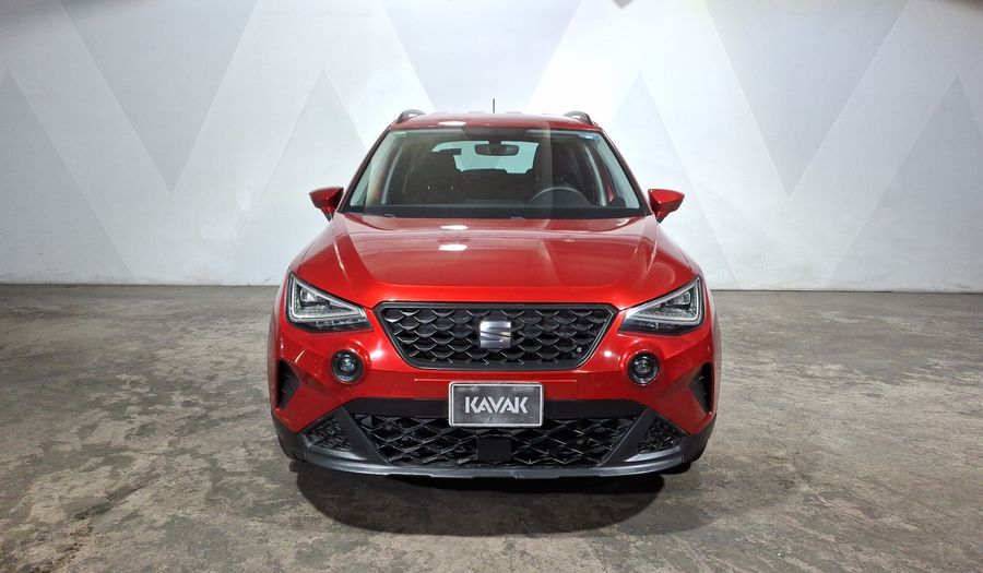 Seat Arona 1.6 STYLE AUTO Suv 2024