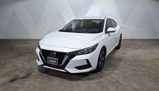 Nissan • Sentra