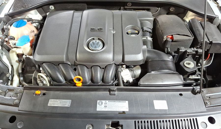 Volkswagen Passat 2.5 SPORTLINE TIPTRONIC Sedan 2012