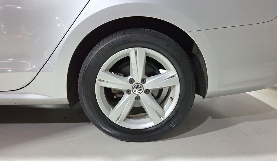 Volkswagen Passat 2.5 SPORTLINE TIPTRONIC Sedan 2012