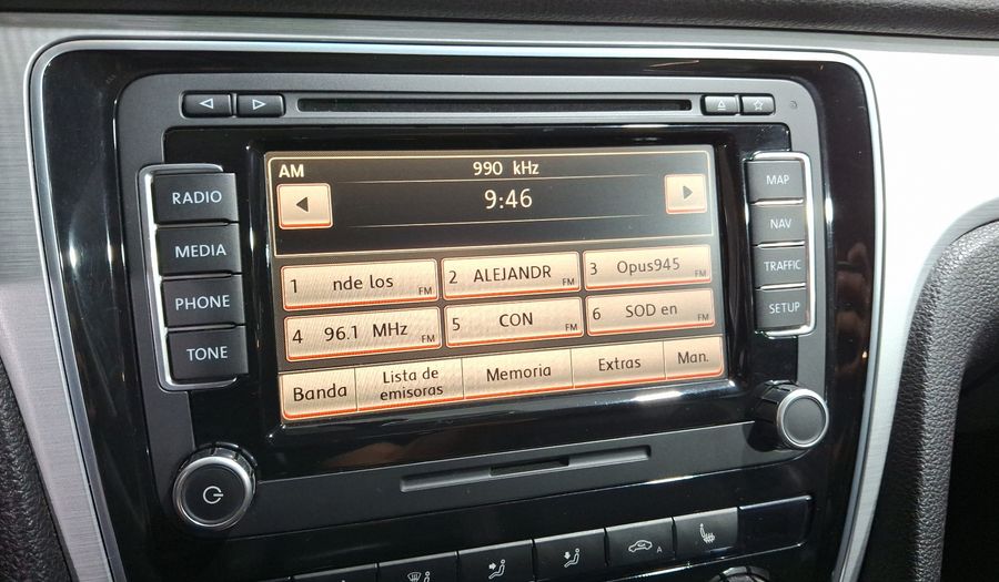 Volkswagen Passat 2.5 SPORTLINE TIPTRONIC Sedan 2012