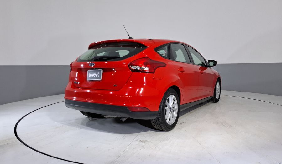 Ford Focus 2.0 SE AUTO Hatchback 2017