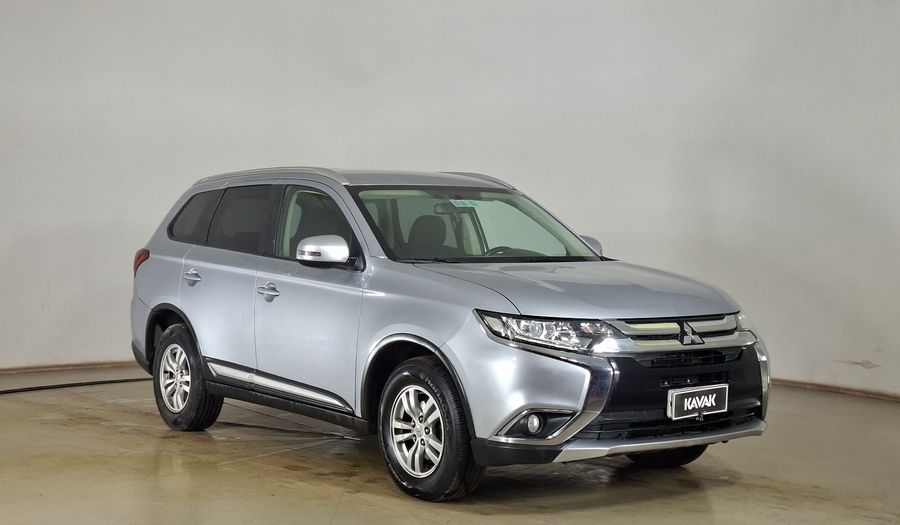 Mitsubishi Outlander 2.0 CVT Suv 2017