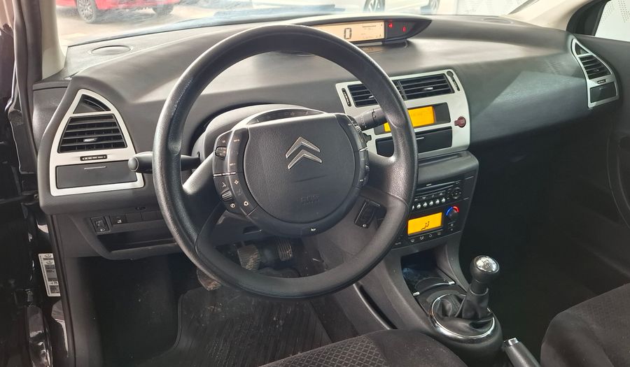 Citroen C4 2.0I 16V SX Sedan 2010