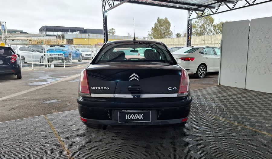 Citroen C4 2.0I 16V SX Sedan 2010