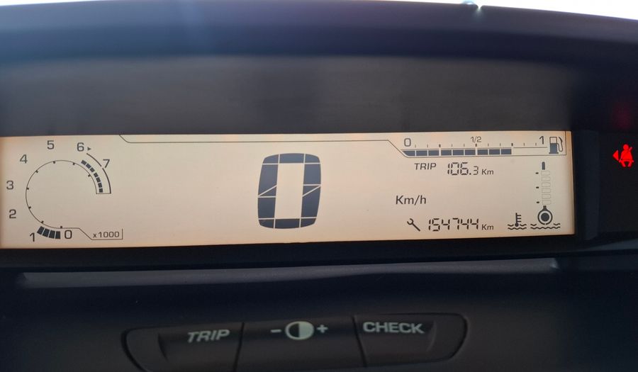 Citroen C4 2.0I 16V SX Sedan 2010