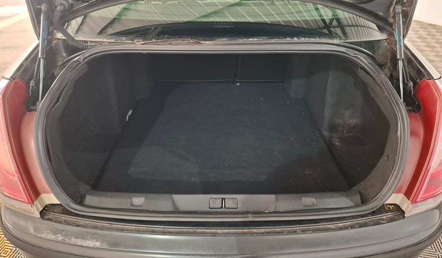 Citroen C4 2.0I 16V SX Sedan 2010