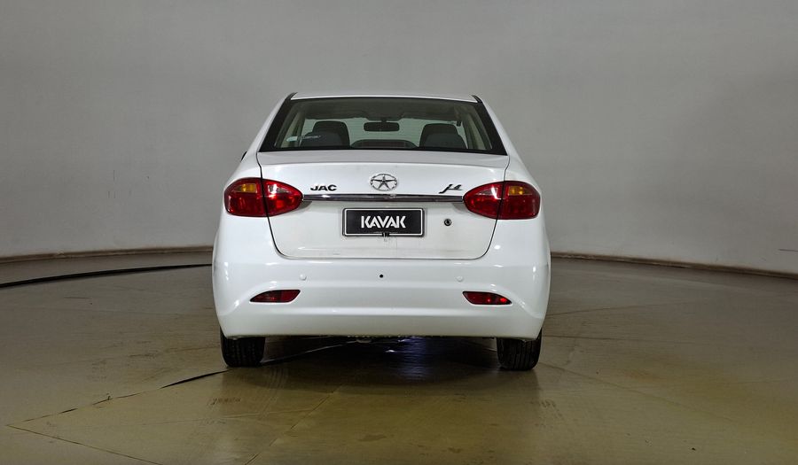 Jac J4 1.5 COMFORT Sedan 2017