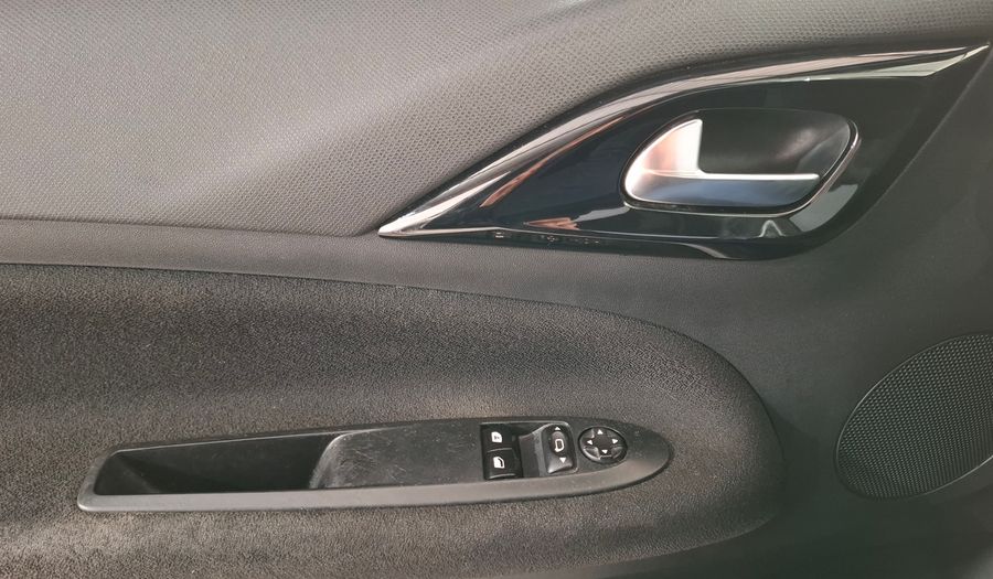 Ds 3 1.6 SO CHIC Hatchback 2015