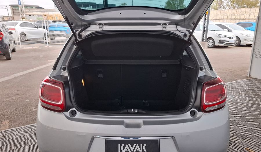 Ds 3 1.6 SO CHIC Hatchback 2015