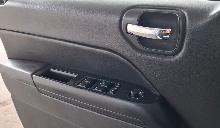 Jeep Compass 2.4 SPORT AUTO 4WD Suv 2013
