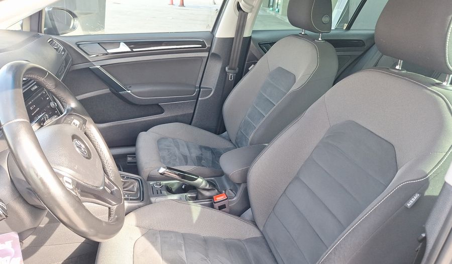 Volkswagen Golf 1.4 TSI DSG SPORT Hatchback 2019