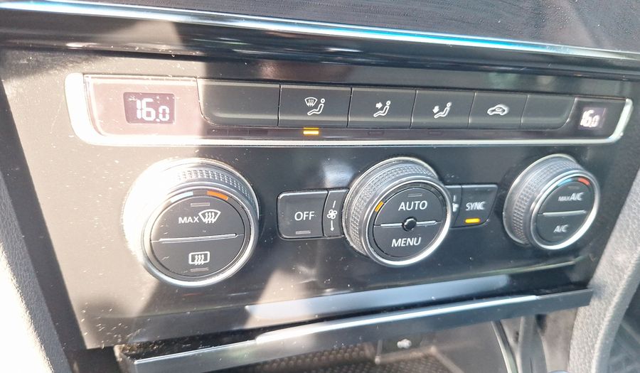 Volkswagen Golf 1.4 TSI DSG SPORT Hatchback 2019