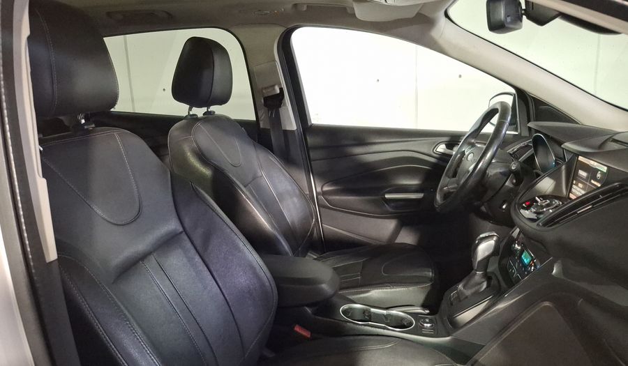 Ford Escape 2.0L TITANIUM ECOBOOST I4 AT Suv 2015