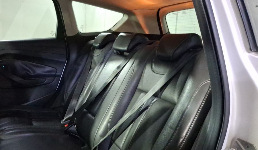 Ford Escape 2.0L TITANIUM ECOBOOST I4 AT Suv 2015