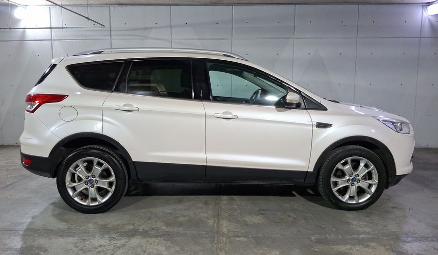 Ford Escape 2.0L TITANIUM ECOBOOST I4 AT Suv 2015