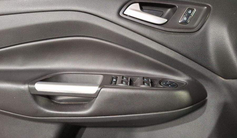 Ford Escape 2.0L TITANIUM ECOBOOST I4 AT Suv 2015