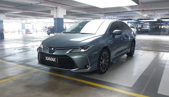 Toyota • Corolla
