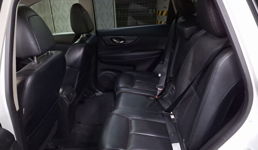 Nissan X-trail 2.5 EXCLUSIVE 2 ROW AUTO Suv 2016