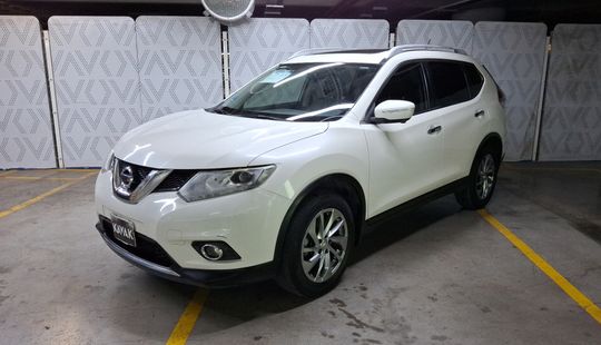 Nissan • X-Trail