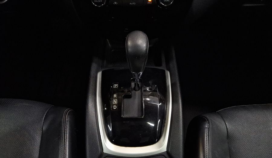 Nissan X-trail 2.5 EXCLUSIVE 2 ROW AUTO Suv 2016