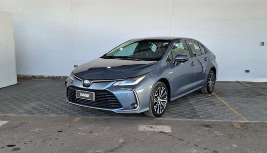 Toyota • Corolla