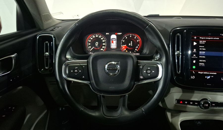 Volvo Xc40 2.0 MOMENTUM T4 AUTO Suv 2019
